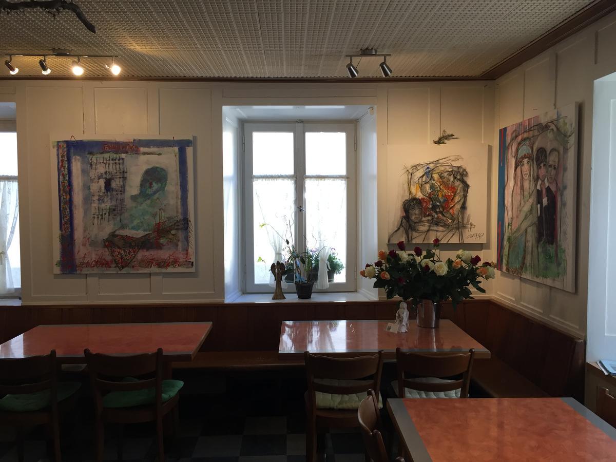Bed and Breakfast Cafe Olga à Trun Extérieur photo